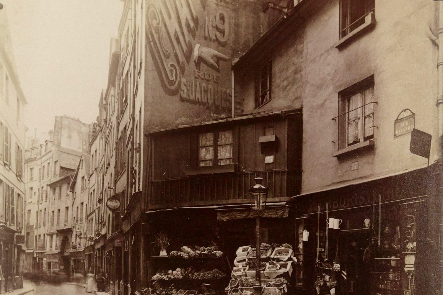 Rue Galande – Paris – Photographie d'Eugène Atget - Mai 1899 - BnF, département des Estampes et de la photographie