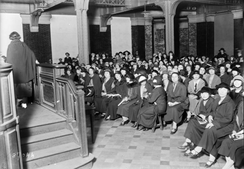 Grève des midinettes, meeting des modistes, 24 septembre 1923